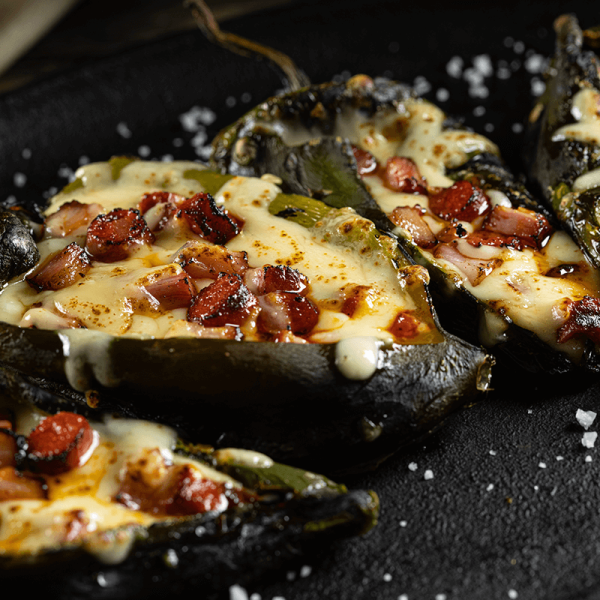 Chiles Rellenos al Asador  con Chistorra y Tocino