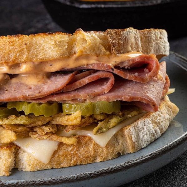 Grilled sándwich de pastrami de pavo