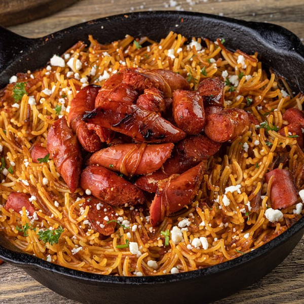 Fideos secos con chistorra al asador