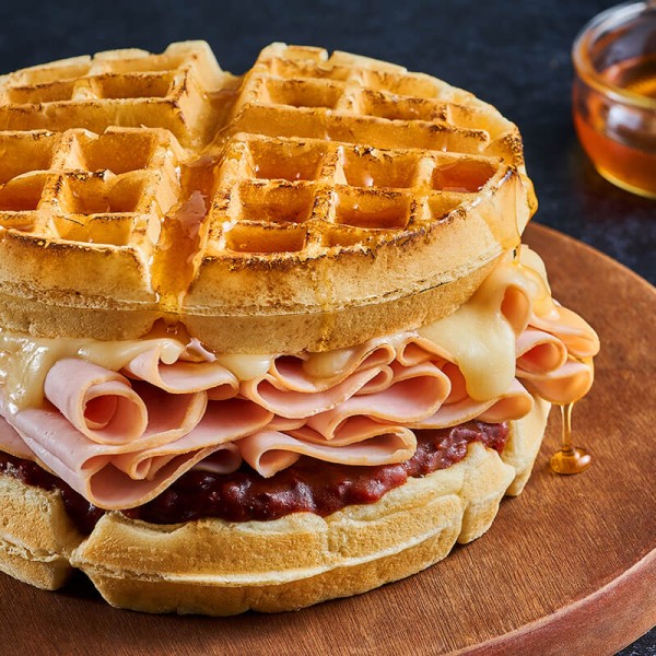 Waffle Sandwich con Pechuga Ahumada