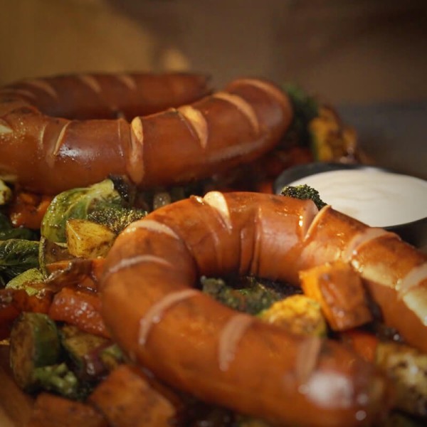 Vegetales al Grill con Salchicha Polaca